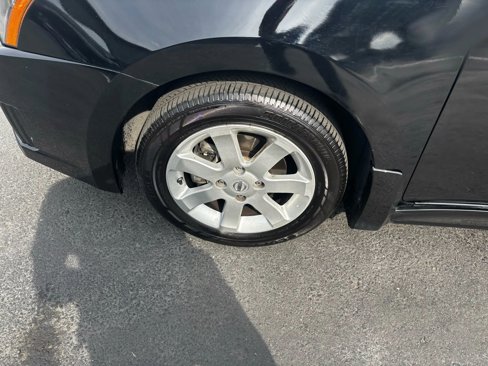 Used 2012 Nissan Sentra 2.0 SR image 10