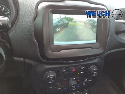 Used 2021 Jeep Renegade Latitude image 14