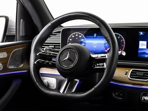 Certified 2025 Mercedes-Benz GLS 450 4MATIC image 20