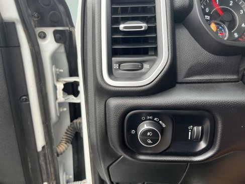 Used 2024 RAM 2500 Big Horn w/ Off Road Package image 14