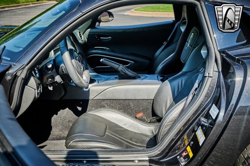 Used 2013 SRT Viper GTS w/ GTS Laguna Interior Pkg image 10