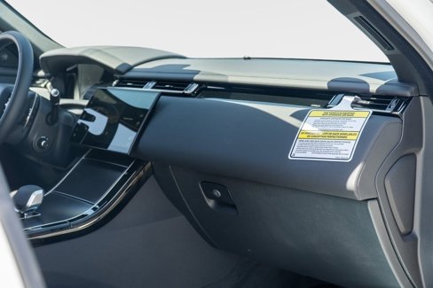 New 2026 Land Rover Range Rover Velar Dynamic SE image 20