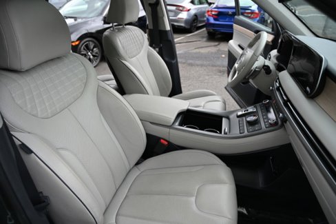 Used 2024 Hyundai Palisade Limited image 25