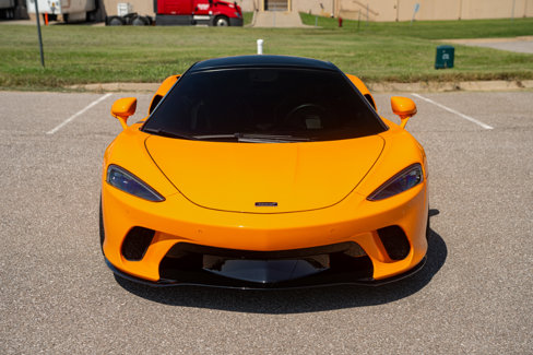 Used 2021 McLaren GT image 2