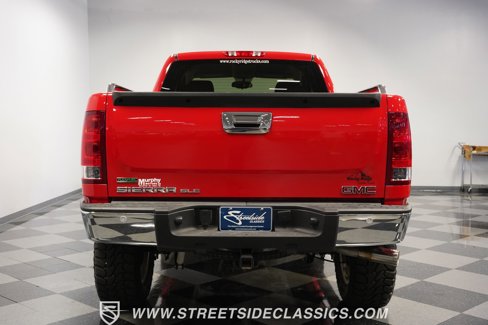 Used 2011 GMC Sierra 1500 SLE w/ Power Tech Package image 10