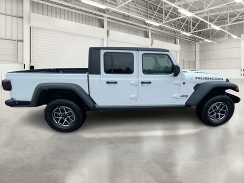 New 2025 Jeep Gladiator Rubicon w/ Convenience Group image 4