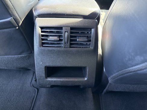 Used 2022 Mitsubishi Outlander SE image 11