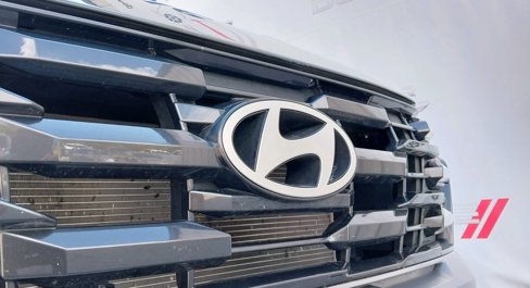 Used 2025 Hyundai Tucson SEL image 2