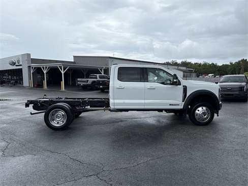 New 2025 Ford F450 Lariat image 3