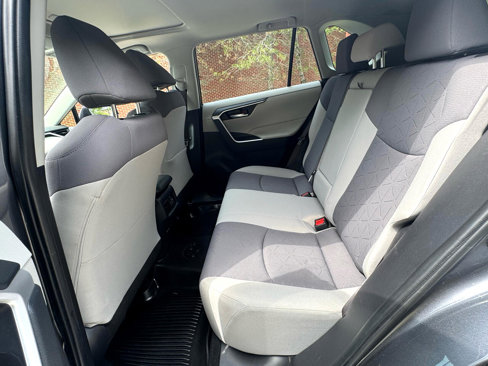 Used 2019 Toyota RAV4 XLE image 13