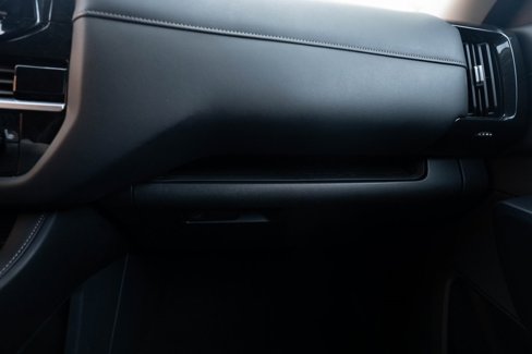 Used 2024 Nissan Pathfinder SV image 41