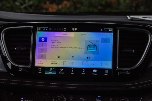 New 2026 Chrysler Pacifica Limited w/ S Appearance Package image 13