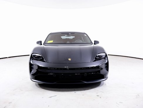 Certified 2023 Porsche Taycan GTS image 30