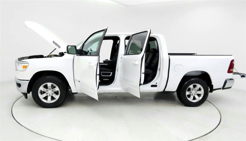 Used 2024 RAM 1500 Laramie image 9
