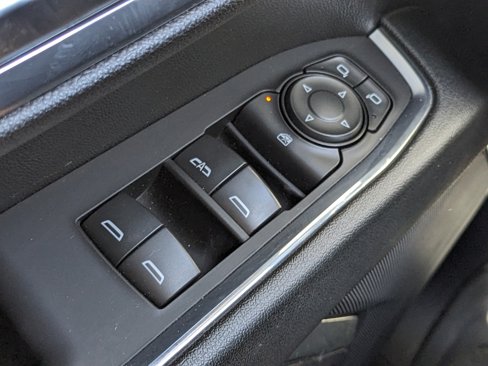 Used 2024 Chevrolet Silverado 1500 LT w/ Protection Package image 26