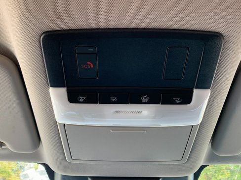 Used 2024 Nissan Rogue SV image 20