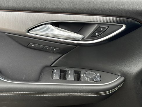 New 2025 Buick Envision Sport Touring image 15