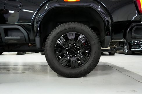 Used 2024 GMC Sierra 2500 Denali w/ Technology Package image 40