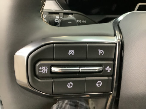 New 2026 GMC Acadia AT4 w/ Super Cruise Package image 21