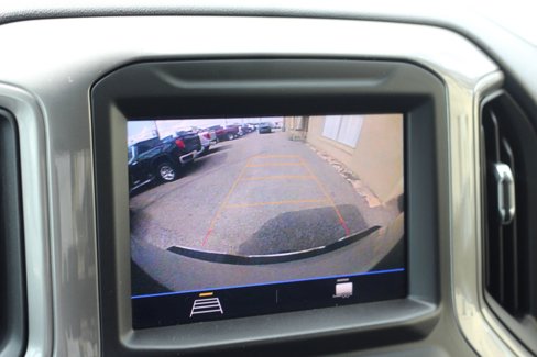 Used 2021 GMC Sierra 3500 4x4 Crew Cab w/ Convenience Package image 17
