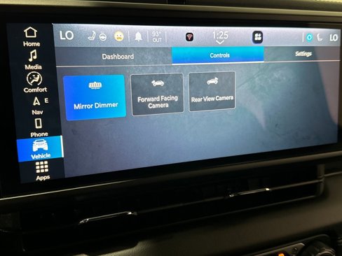 Used 2024 Jeep Wrangler Unlimited Rubicon w/ Technology Group image 26
