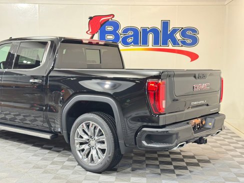 New 2026 GMC Sierra 1500 Denali w/ Denali Reserve Package image 8