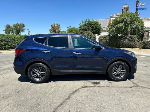 Used 2017 Hyundai Santa Fe Sport image 4