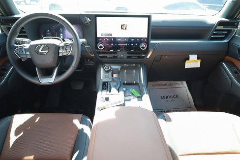 Used 2025 Lexus GX 550 w/ Accessory Package (Z1) image 20