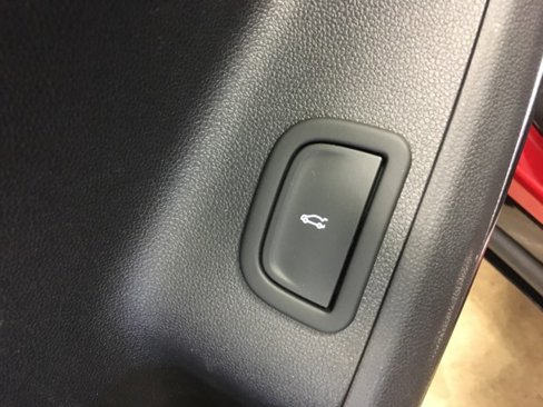 Used 2024 Chevrolet Traverse RS w/ LPO, Floor Liner Package image 37
