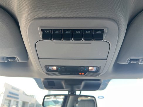 New 2026 Ford F250 4x4 Crew Cab Super Duty image 19