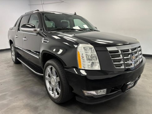 Used 2013 Cadillac Escalade EXT Luxury image 10