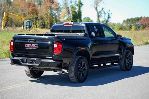Used 2024 GMC Canyon Elevation image 5