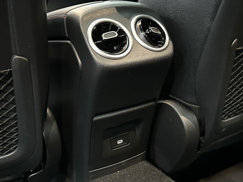 Certified 2025 Mercedes-Benz CLA 35 AMG 4MATIC image 38