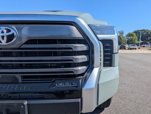 Used 2025 Toyota Tundra Limited image 11