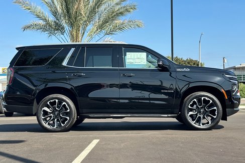 New 2026 Chevrolet Tahoe High Country image 3