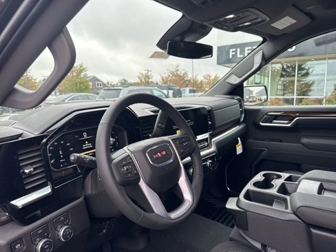 New 2026 GMC Sierra 1500 Elevation image 11