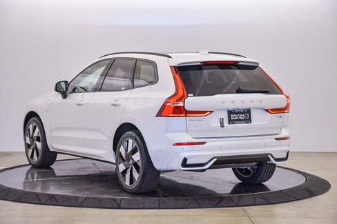 Certified 2025 Volvo XC60 T8 Plus w/ Protection Package Premier image 2