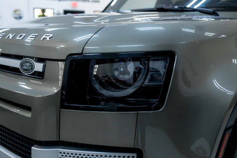 Used 2021 Land Rover Defender 90 First Edition image 14