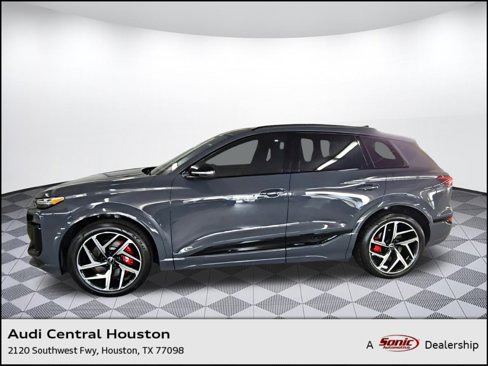 New 2025 Audi SQ6 e-tron Prestige image 1