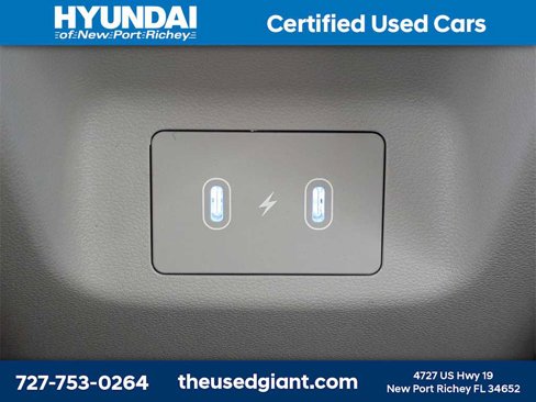 Certified 2025 Hyundai Tucson Limited image 17