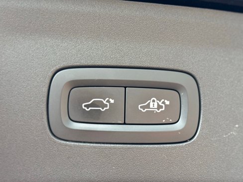 Used 2022 Polestar Polestar 2 w/ Plus Package image 12