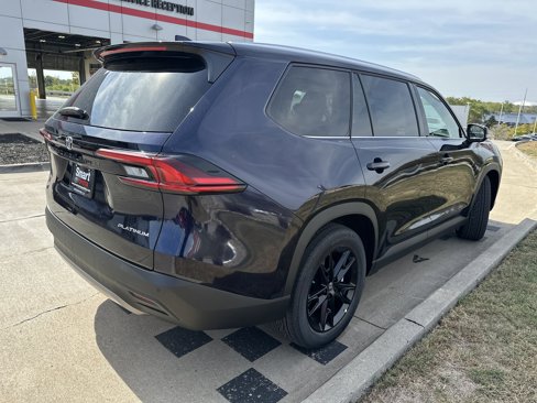 New 2026 Toyota Grand Highlander Platinum image 6
