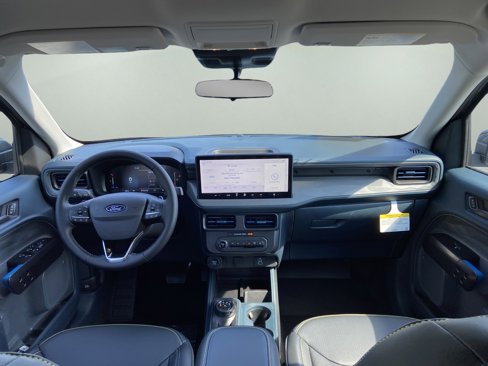 New 2025 Ford Maverick Lobo image 9