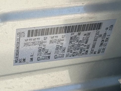 Used 2025 Nissan Rogue SV image 37