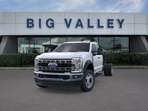 New 2026 Ford F550 4x4 SuperCab Super Duty image 2