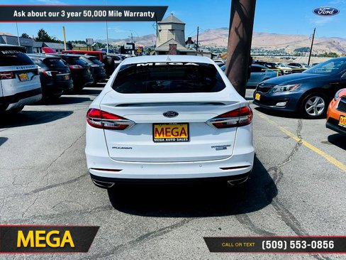 Used 2020 Ford Fusion Titanium image 16