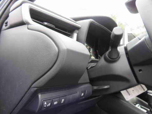 New 2025 Toyota Corolla SE image 37
