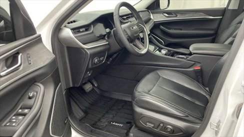Certified 2023 Jeep Grand Cherokee L Limited w/ Black Appearance Package image 2