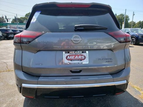 New 2026 Nissan Rogue Platinum image 10