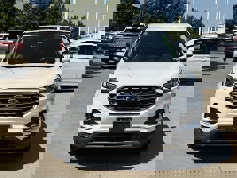 Used 2022 Ford Edge SEL image 8